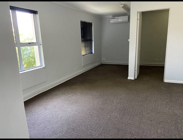 65M² OFFICE FOR SALE IN TOKAI